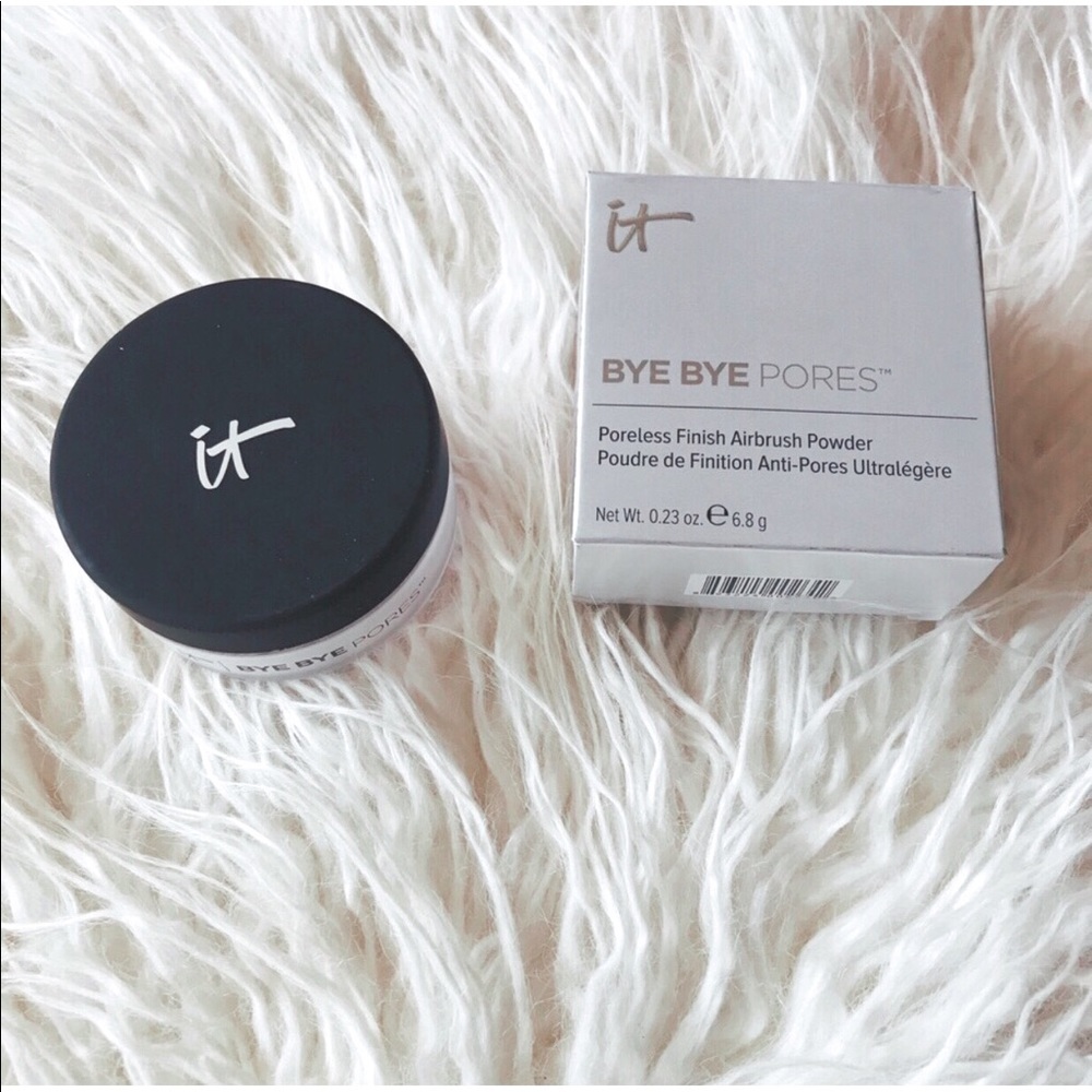 💙💜NWT it cosmetics translucent powder